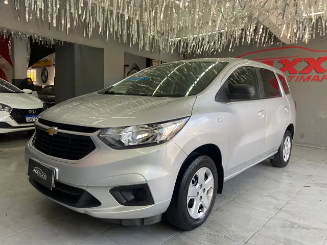Carro Chevrolet Spin 2021 LS 1.8 5S (Flex)