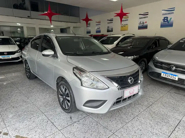 Carro Nissan Versa 2020 1.6 16V SV FlexStart CVT (Flex)