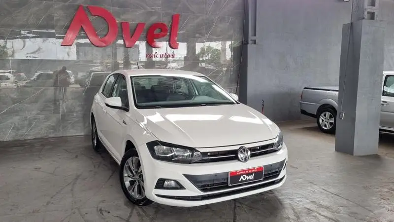 Volkswagen Polo 1.0 (Flex)