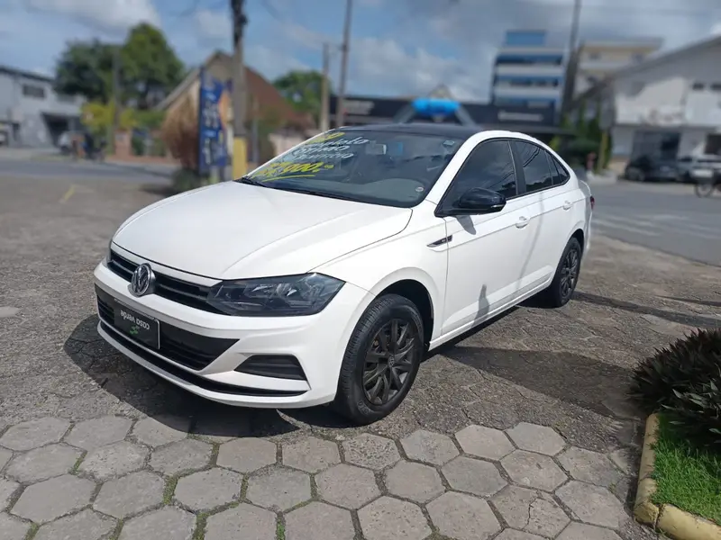 Volkswagen Virtus 1.6 MSI 16V (Flex)