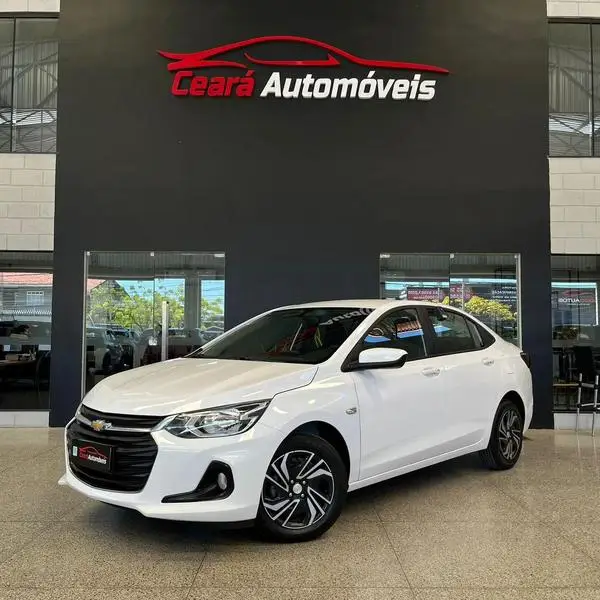 Carro Chevrolet Onix Plus 2024 LT 1.0