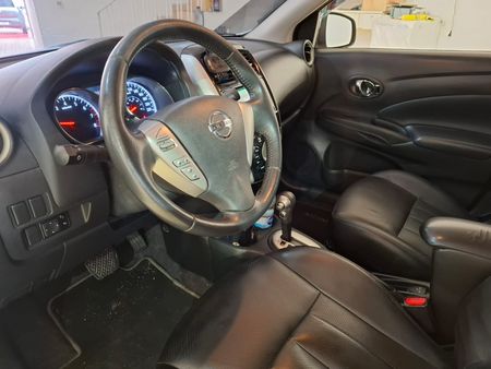 Versa 1.6 16V Unique CVT (Flex)