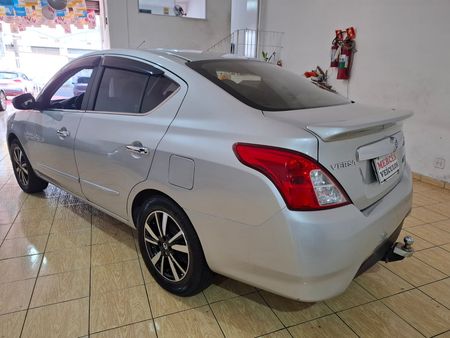 Versa 1.6 16V Unique CVT (Flex)