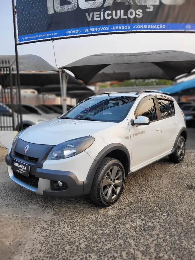 Carro Renault Sandero Stepway 2014 1.6 8V (flex)