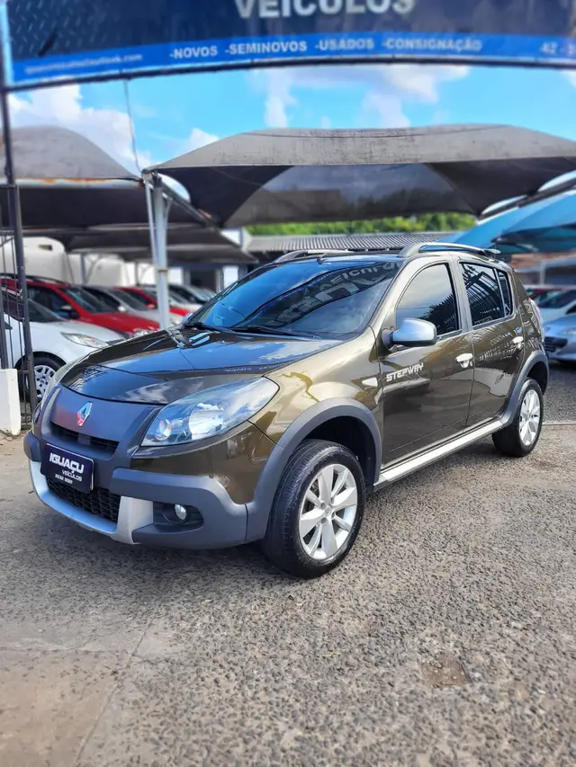 Carro Renault Sandero Stepway 2013 1.6 8V (Flex)