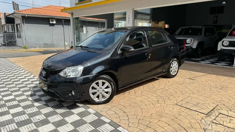 Toyota Etios Sedan XLS 1.5 (Aut) (Flex)