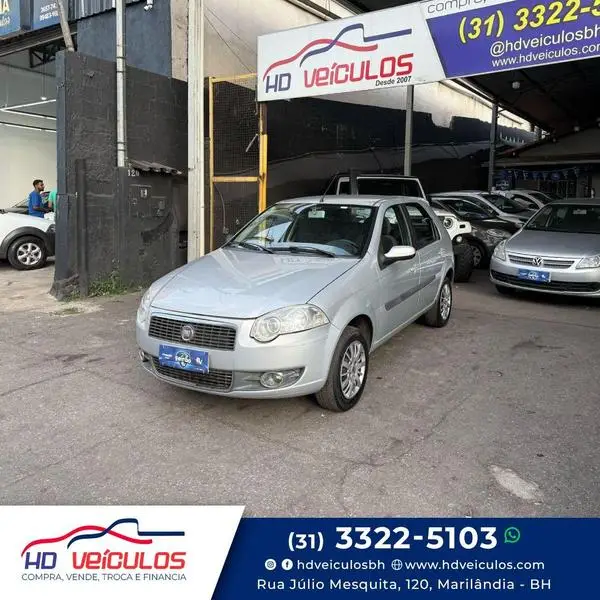 Fiat Palio Attractive 1.4 8V (Flex)
