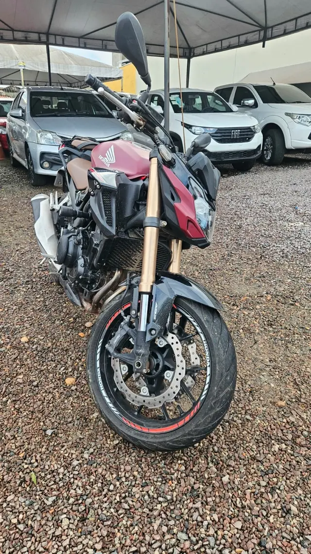 Carro Honda CB 500F 2023 Standard