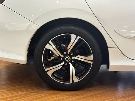 Civic Touring 1.5 Turbo CVT