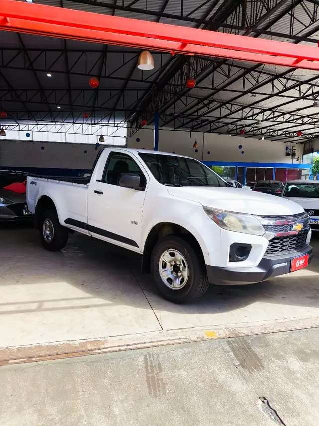 Carro Chevrolet S10 Cabine Simples 2022 S10 2.8 CTDi Cabine Simples LS 4WD