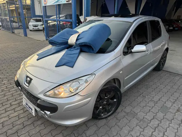 Carro Peugeot 307 2010 Hatch. Presence Pack 1.6 16V (flex)