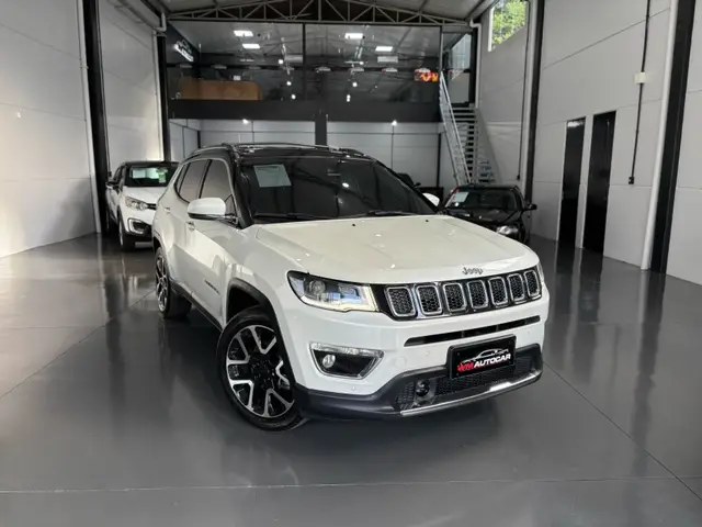 Carro Jeep Compass 2018 2.0 Limited (Aut) (Flex)