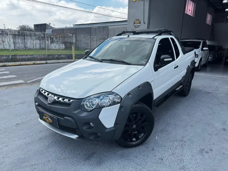 Fiat Strada Adventure 1.8 16V (Flex) (Cabine Estendida)
