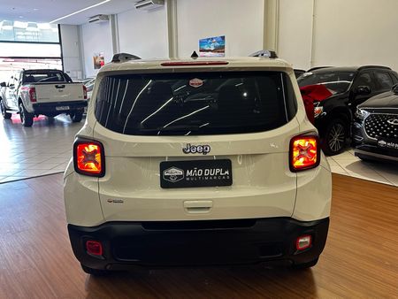 Renegade 1.8 4x2 (Aut) (Flex)