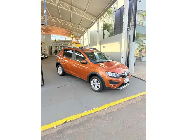 Carro Renault Sandero Stepway 2015 1.6 8V (Flex)