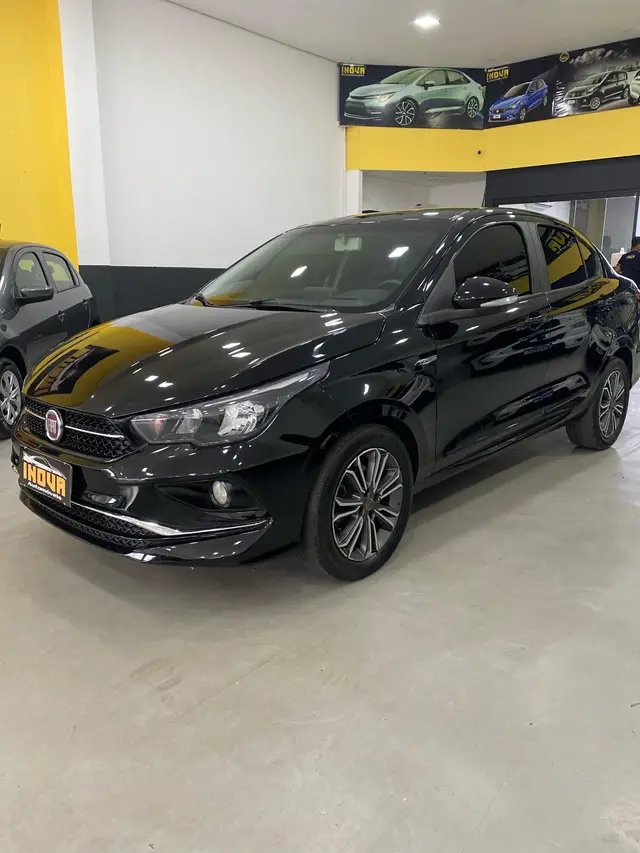 Carro Fiat Cronos 2019 1.8 Precision E.Torq AT6 (Flex)
