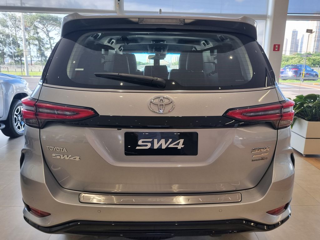 SW4 SRX Platinum 2.8 Turbodiesel 4x4 (Aut.) (7 Lugares)