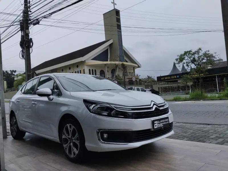 Citroën C4 Lounge Shine 1.6 THP (Flex) (Aut)