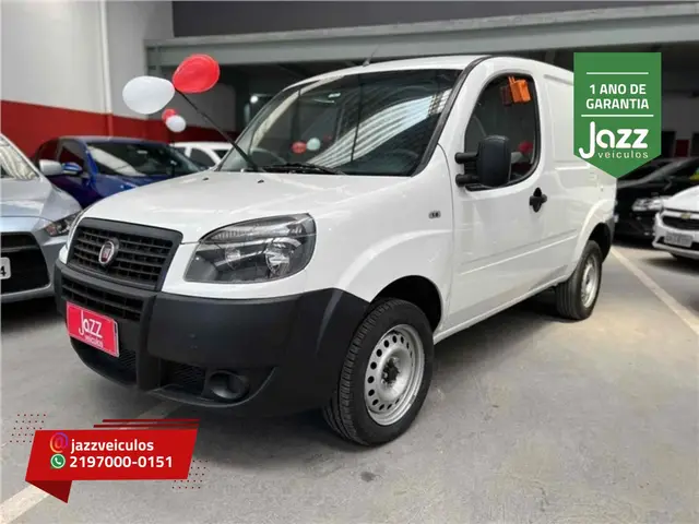 Carro Fiat Doblò Cargo 2021 1.8 E.torQ (Flex)