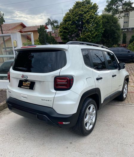 Renegade Sport T270 4x2 AT6