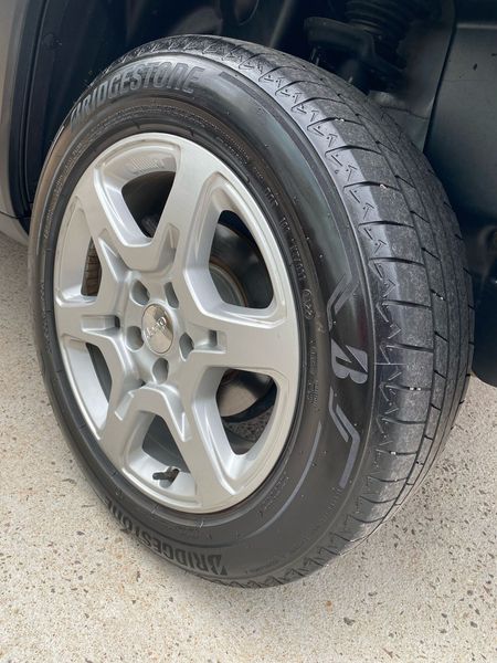 Renegade Sport T270 4x2 AT6
