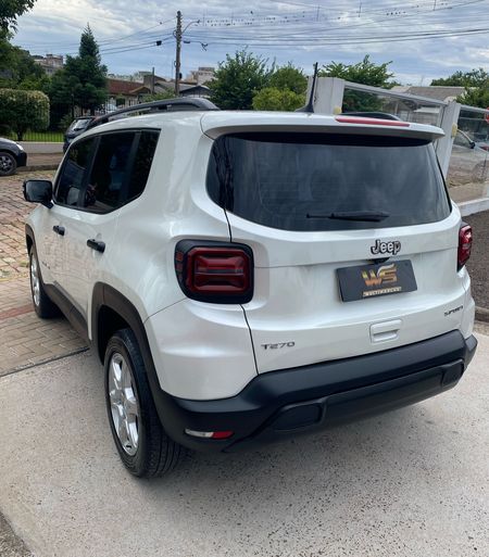 Renegade Sport T270 4x2 AT6