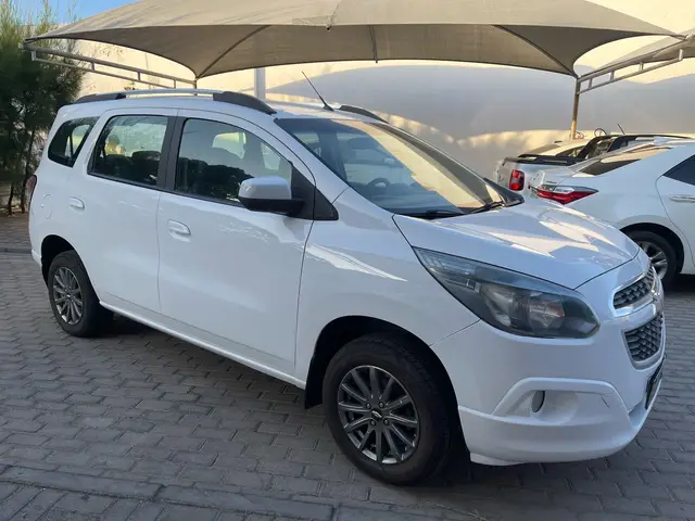 Carro Chevrolet Spin 2016 LTZ 7S 1.8 (Flex) (Aut)