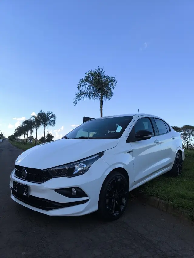 Carro Fiat Cronos 2020 1.8 HGT (Aut) (Flex)