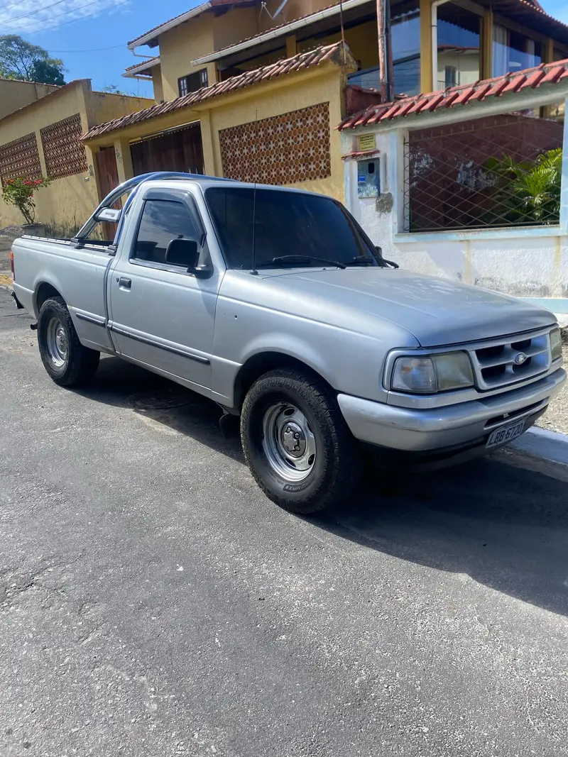Ford Ranger Cabine Simples Ranger XL 4x2 4.0 V6 12V (Cab Simples)