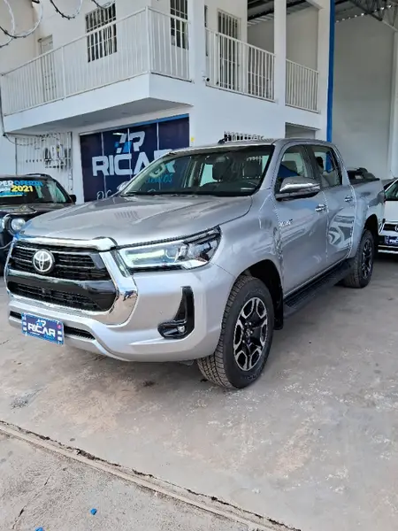 Carro Toyota Hilux Cabine Dupla 2022 SRX 2.8 TDI CD 4x4 (Aut)