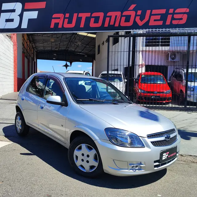 Carro Chevrolet Celta 2014 LT 1.0 (Flex)