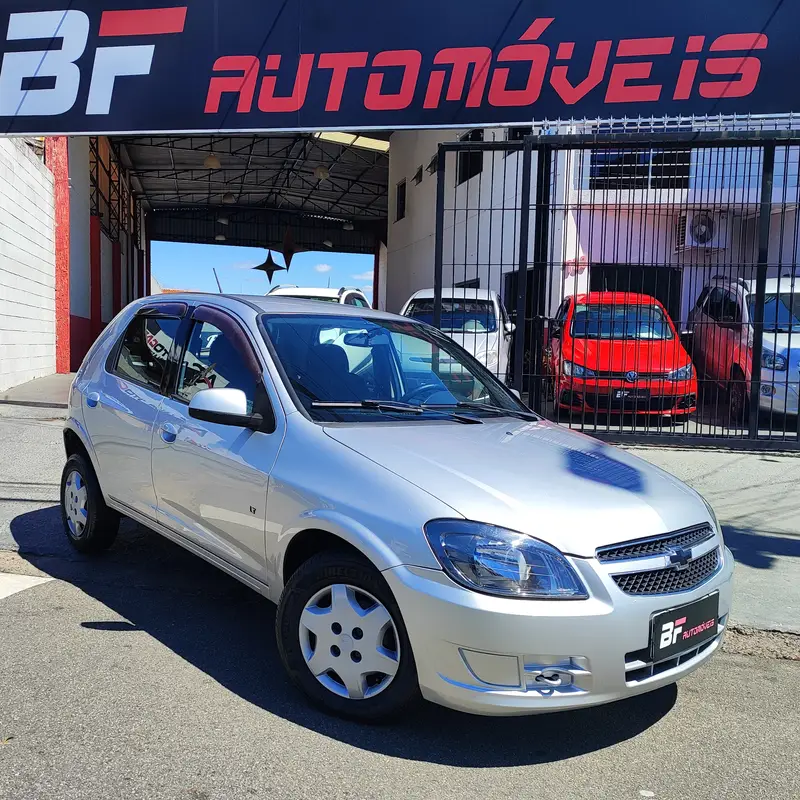 Chevrolet Celta LT 1.0 (Flex)