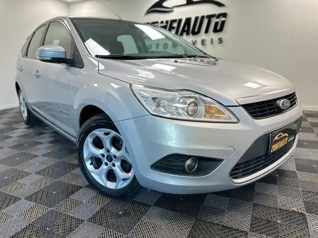 Carro Ford Focus Sedan 2011 Titanium 2.0 16V  (Aut)