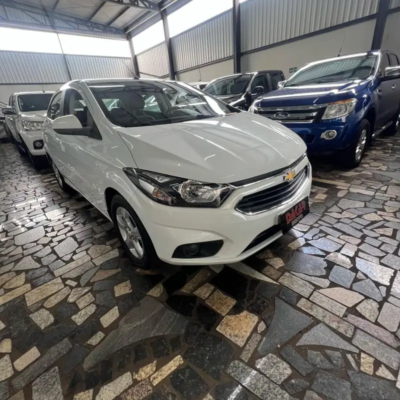Chevrolet Onix 1.4 LT SPE/4