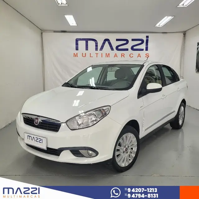 Carro Fiat Grand Siena 2015 Essence 1.6 16V Dualogic (Flex)