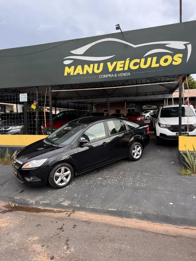 Carro Ford Focus Sedan 2010 GLX 2.0 16V (Flex)