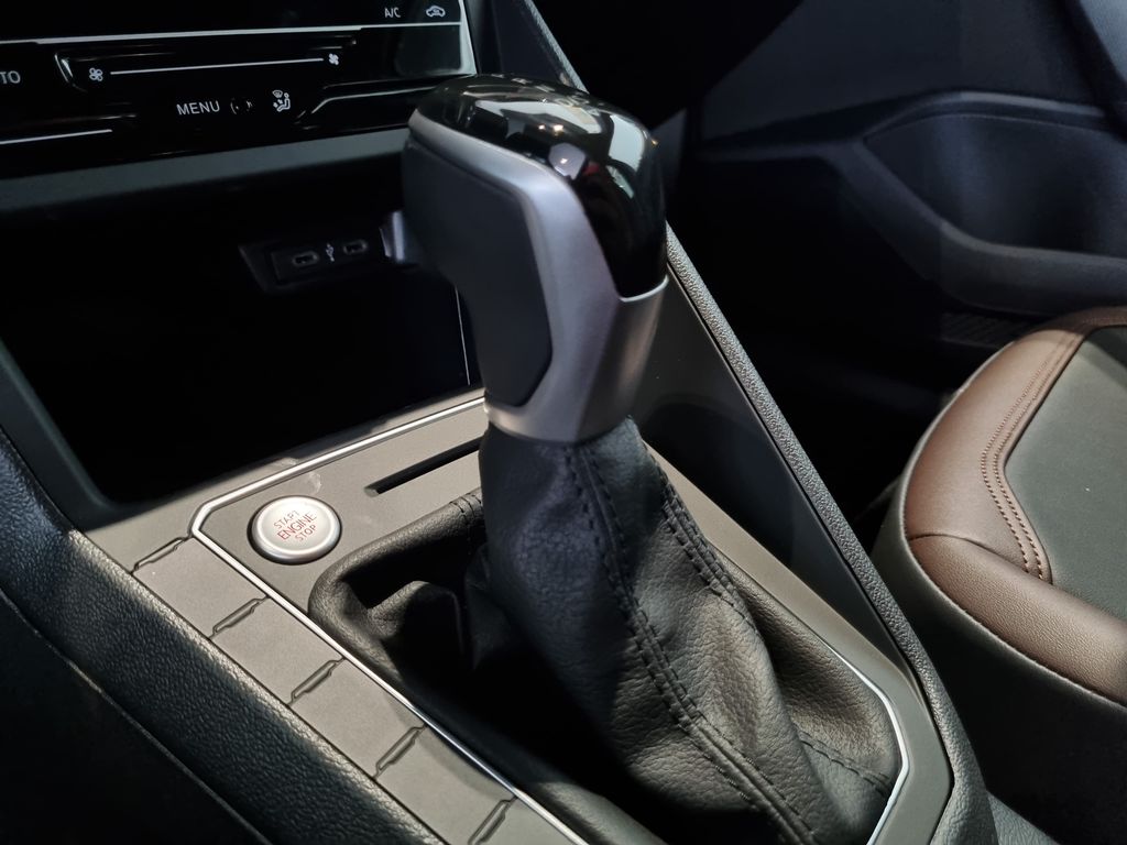 Virtus Highline 1.0 200 TSI