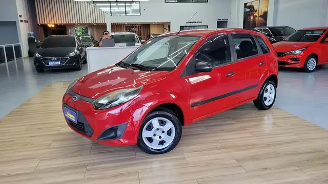 Carro Ford Fiesta Hatch 2011 1.0 (Flex)