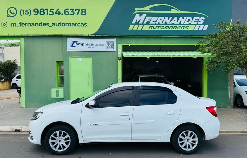Renault Logan Expression 1.6 8V (flex)