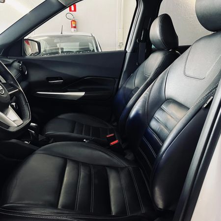 Kicks 1.6 SV CVT (Flex)