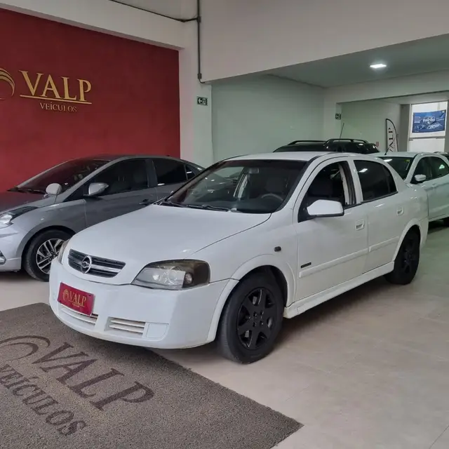 Carro Chevrolet Astra Sedan 2007 Advantage 2.0 (Flex)