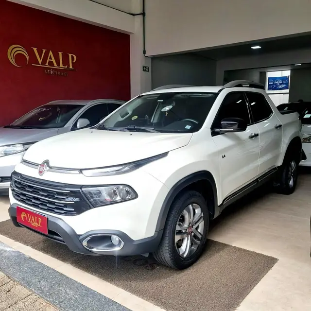 Carro Fiat Toro 2021 Volcano 2.4 AT9 4x2 (Flex)