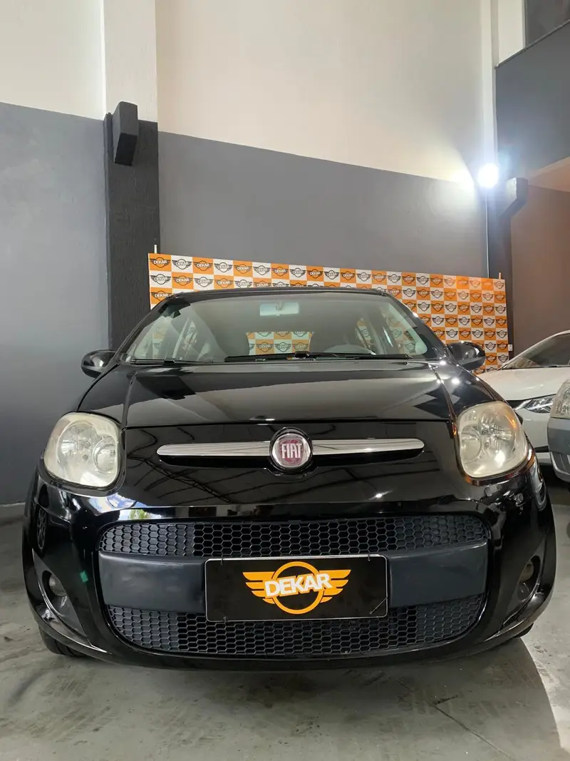 Fiat Palio Attractive 1.4 8V (Flex)