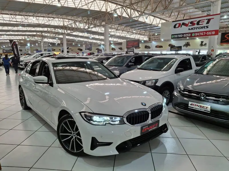 BMW 320i Sport GP 2.0 Turbo (Aut)