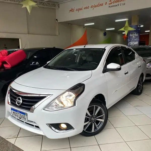 Carro Nissan Versa 2019 1.6 16V SL FlexStart CVT (Flex)