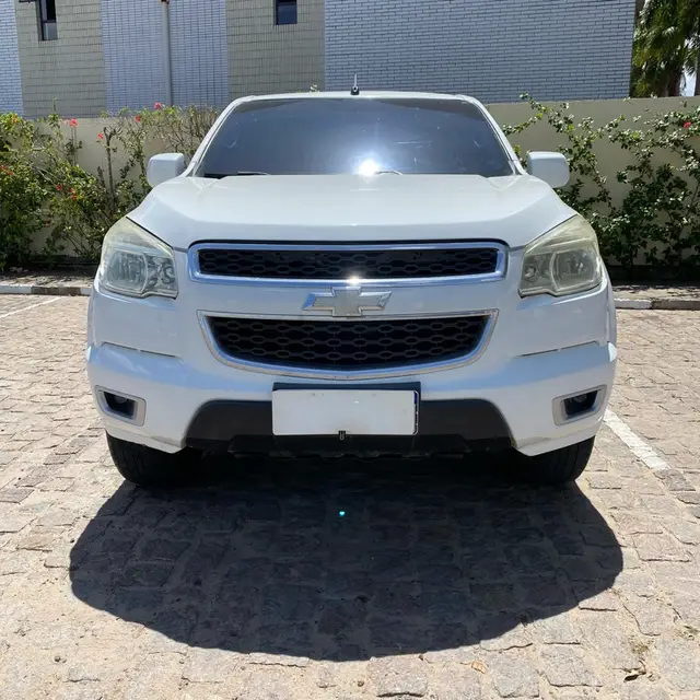 Carro Chevrolet S10 Cabine Dupla 2013 S10 LS 2.4 4x2 (Cab Dupla) (Flex)