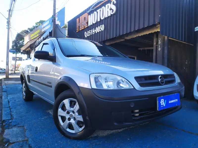 Chevrolet Montana Conquest 1.8 (Flex)