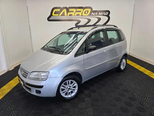 Carro Fiat Idea 2010 ELX 1.4 (Flex)