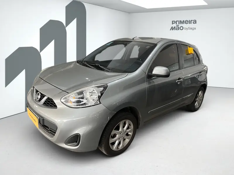 Nissan March 1.0 12V SV (Flex)