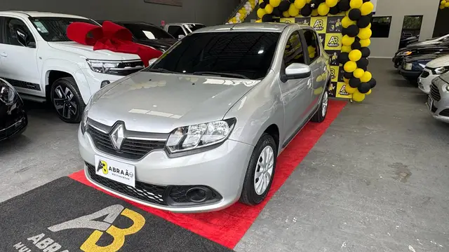 Carro Renault Sandero 2015 Expression 1.0 16V (Flex)